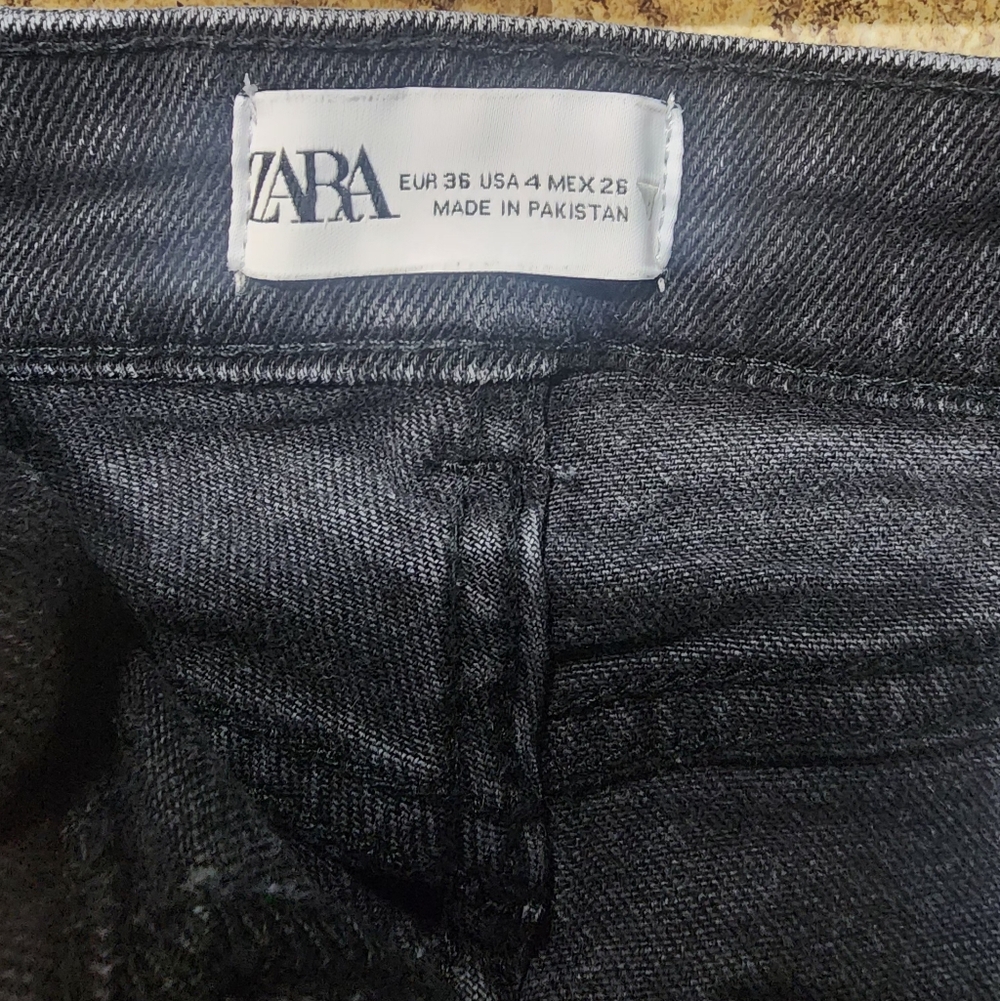 ZARA Womens Black Denim Jeans